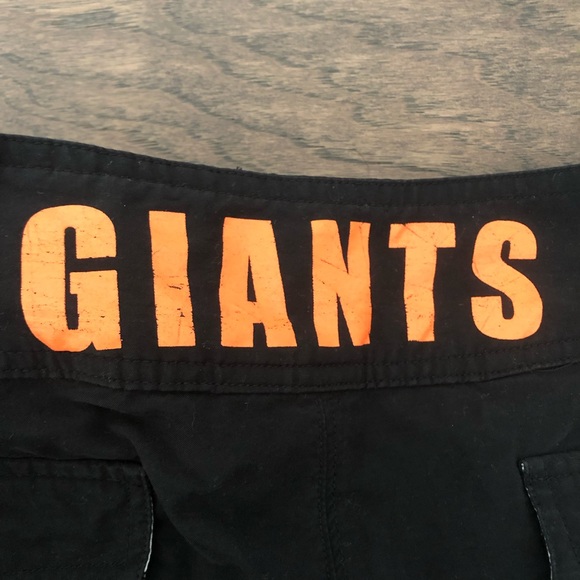 Vintage SF Giants cargo capris - Picture 5 of 5